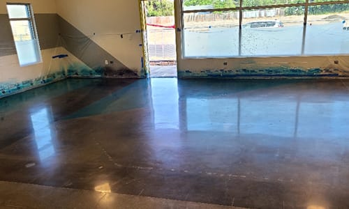 Can see the polished floor.